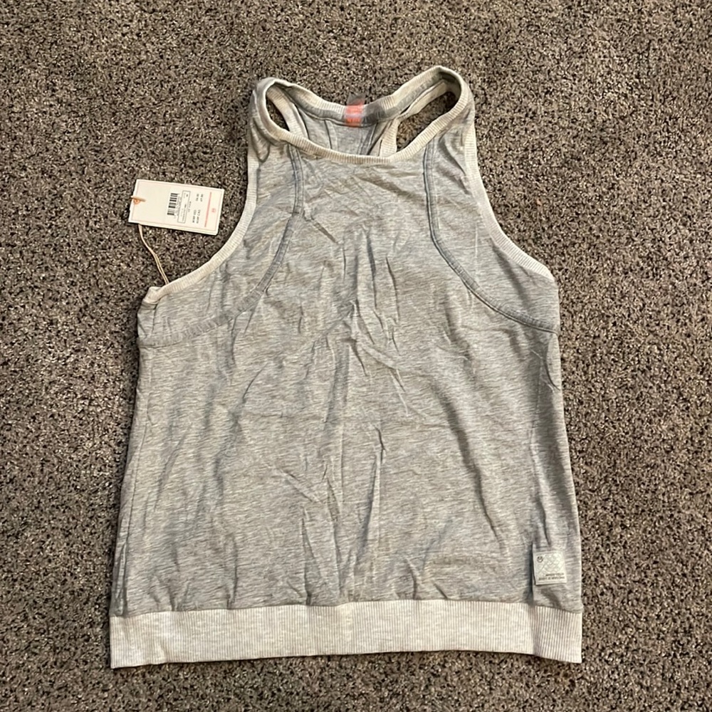 NWT Women’s Maaji activewear top.  Women’s medium, grey with light gray trim